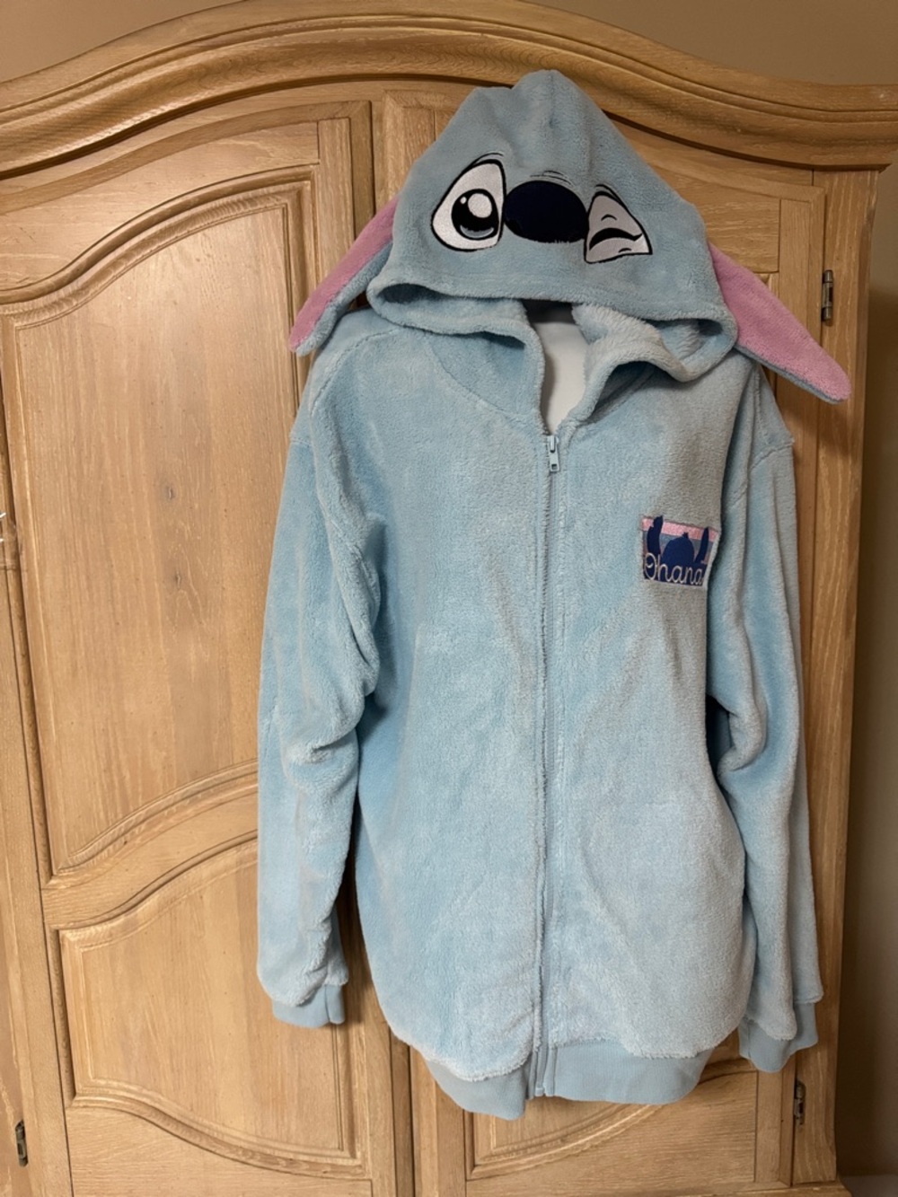 NEW Disney Stitch Light Blue Plush Hooded Robe with Pink Ears
